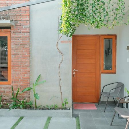 Andewi Guest House Denpasar RedPartner Sanur Exterior foto