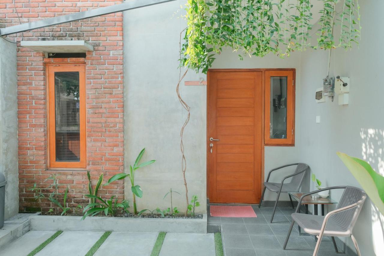 Andewi Guest House Denpasar RedPartner Sanur Exterior foto